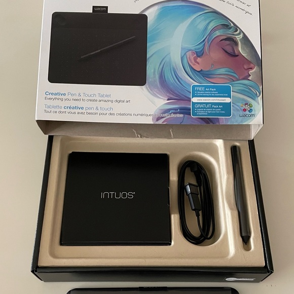 Wacom INTUOS Art digital tablet - Picture 1 of 6